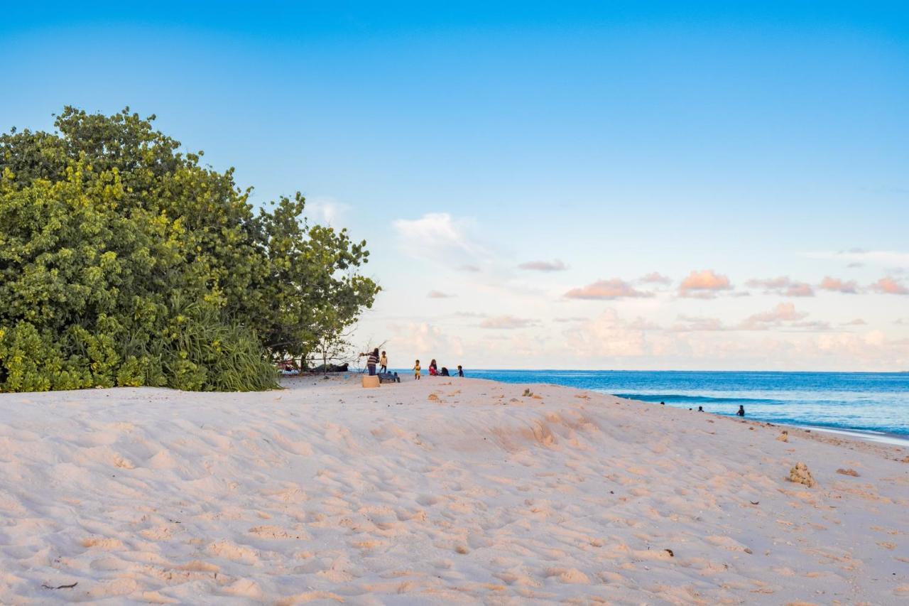 Koimala Beach Ukulhas ภายนอก รูปภาพ