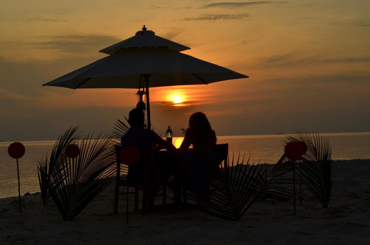 Koimala Beach Ukulhas ภายนอก รูปภาพ